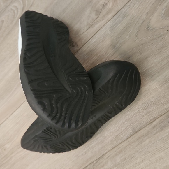 New sliders - Picture 2 of 2